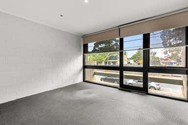 1/27 Synnot Street Werribee VIC 3030 - Image 3
