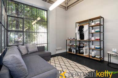 18-62 Trenerry Crescent Abbotsford VIC 3067 - Image 3