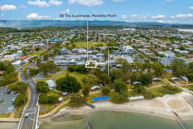 1/38 The Esplanade Paradise Point QLD 4216 - Image 4