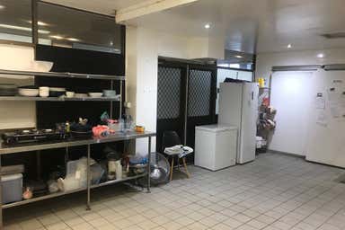 Shop 5/3360 Pacific Hwy Springwood QLD 4127 - Image 4