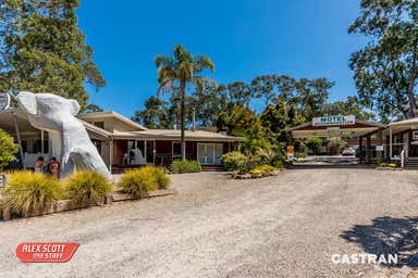 A Maze' N Things Theme Holiday Park & Motel, 1805, 1821 & 1825 Phillip Island Road Cowes VIC 3922 - Image 3