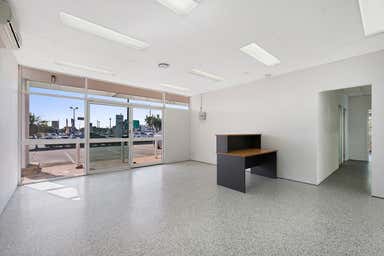 Unit 2/1-3 Glen Kyle Drive Maroochydore QLD 4558 - Image 4