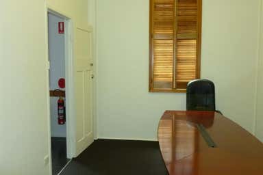 29A Shields Street Cairns City QLD 4870 - Image 4
