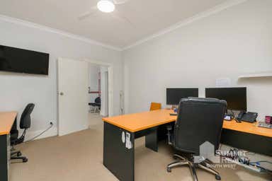 62 Strickland Street East Bunbury WA 6230 - Image 4