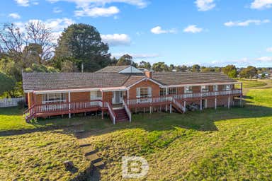 1 Oakwood Close Gisborne VIC 3437 - Image 3