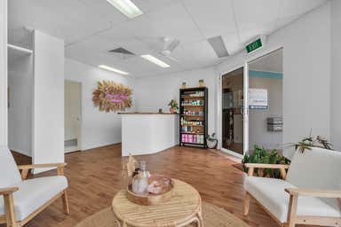 3/82 Parker Street Maroochydore QLD 4558 - Image 3