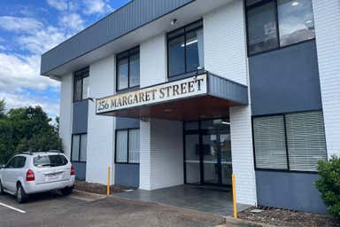 Suite 2, 256 Margaret Street Toowoomba City QLD 4350 - Image 3