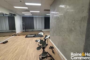 1/50 Memorial Liverpool NSW 2170 - Image 4