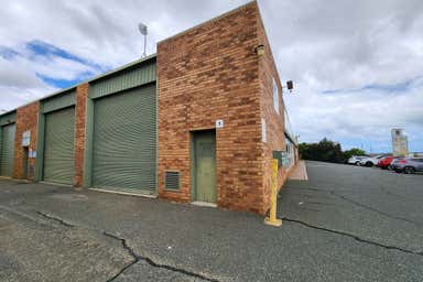 1/8 Baretta Road Wangara WA 6065 - Image 3