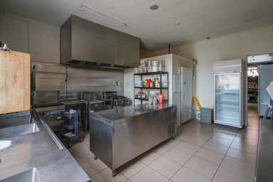 696 Centre Road Bentleigh East VIC 3165 - Image 4