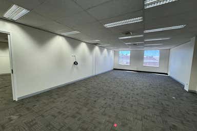 Level 1 Suite 8 & 9, 902 Mt Alexander Road Essendon VIC 3040 - Image 4