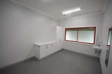 3/340 Griffith Road Lavington NSW 2641 - Image 3