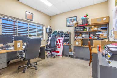 28-30 Gladstone Road Allenstown QLD 4700 - Image 4