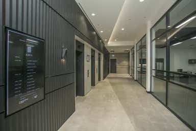 8 St Georges Terrace Perth WA 6000 - Image 3