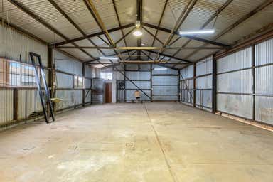 23 Boothby Street Drayton QLD 4350 - Image 3