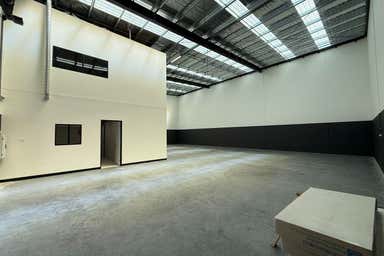 1/64 Reddish Close Epping VIC 3076 - Image 4