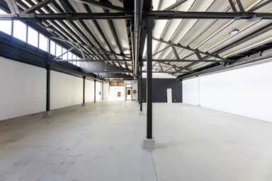 4/41-55 Kenyon Street Eagle Farm QLD 4009 - Image 4