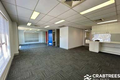 1/18-20 Eileen Road Clayton South VIC 3169 - Image 4