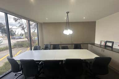 9/22 - 26 Bald Hill Road Pakenham VIC 3810 - Image 3