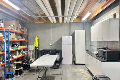 2/161 Berkeley Road Berkeley NSW 2506 - Image 4