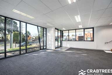 1/5 Oban Road Ringwood VIC 3134 - Image 3