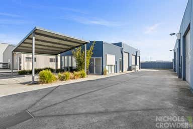 21-30/27 Progress Street Mornington VIC 3931 - Image 3