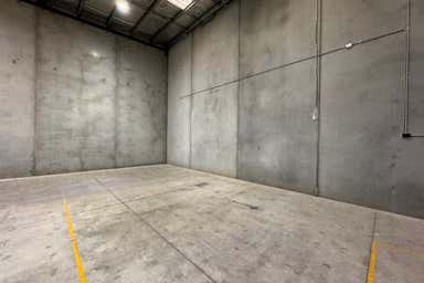 5/21 Howleys Road Notting Hill VIC 3168 - Image 3