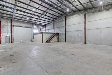 2/6 Paddock Place Rutherford NSW 2320 - Image 3