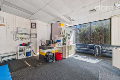 11/104-106 Ferntree Gully Road Oakleigh East VIC 3166 - Image 4