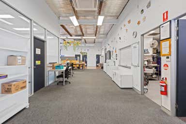 24 Light Street Fortitude Valley QLD 4006 - Image 3