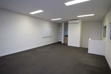 2/2 Industry Boulevard Carrum Downs VIC 3201 - Image 3