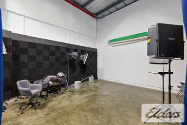 1/44 Leonard Street Woolloongabba QLD 4102 - Image 4