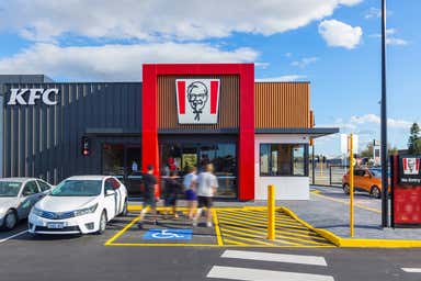 KFC, Lot 2/1 Adelong Avenue Golden Bay WA 6174 - Image 3