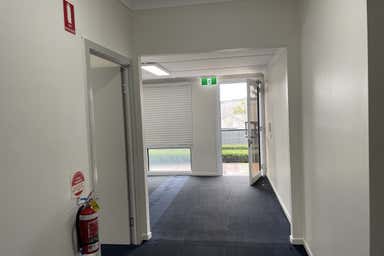 2a Phillip Street East Toowoomba QLD 4350 - Image 4