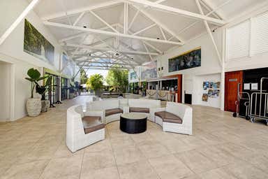 Mercure Townsville, 166-194 Woolcock Street Service Road Currajong QLD 4812 - Image 4