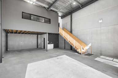 Unit 4, 11 Billbrooke Close Cameron Park NSW 2285 - Image 3