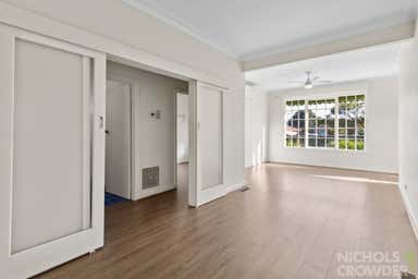 3 Surrey Street Mornington VIC 3931 - Image 3