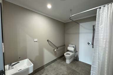 Court 2C, 67 Basedow Road Tanunda SA 5352 - Image 3