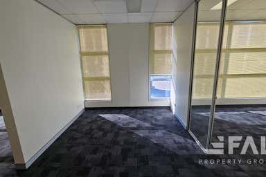 Unit  1, 74 Murdoch Circuit Acacia Ridge QLD 4110 - Image 4