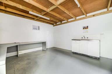 4/2-4 Lace Street Eumemmerring VIC 3177 - Image 3