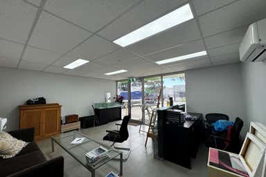 1/4 Morialta Road Cranbourne West VIC 3977 - Image 3