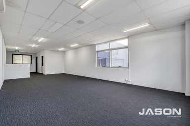 30A Yellowbox Drive Craigieburn VIC 3064 - Image 4