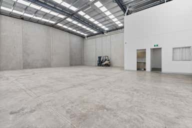 92 Yale Drive Epping VIC 3076 - Image 3