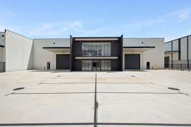 30  Artemis Loop Wattleup WA 6166 - Image 3