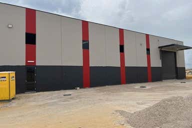 58 Greenwich Parade Neerabup WA 6031 - Image 4