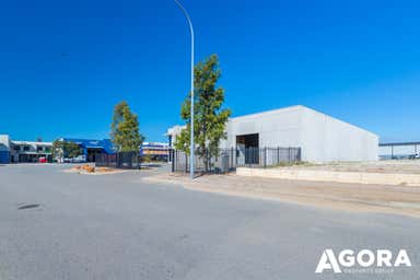 2/31 Hensbrook Loop Forrestdale WA 6112 - Image 3
