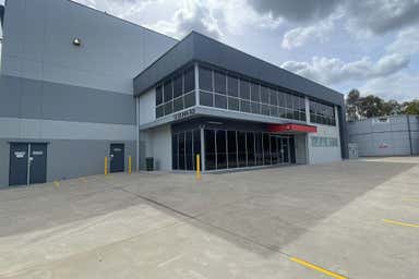 Warehouse 2, 13 Dunn Road Smeaton Grange NSW 2567 - Image 3