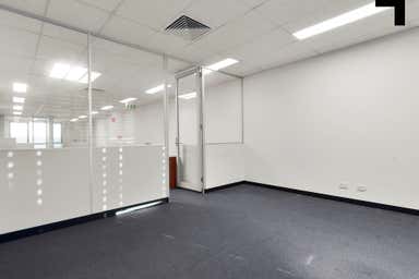 7/34 Wirraway Drive Port Melbourne VIC 3207 - Image 4