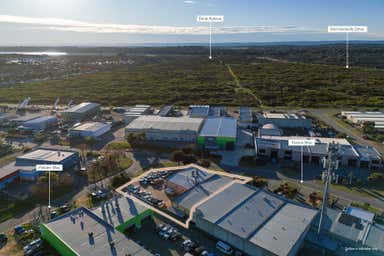 22 Fielden Way Port Kennedy WA 6172 - Image 4