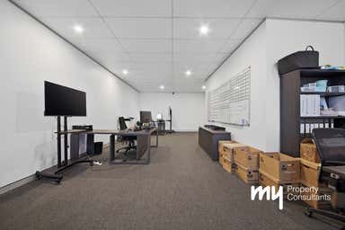 13/23-25 Bluett Drive Smeaton Grange NSW 2567 - Image 3